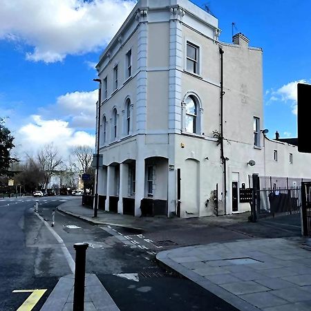 Modern Studios Queenspark Лондон Екстер'єр фото