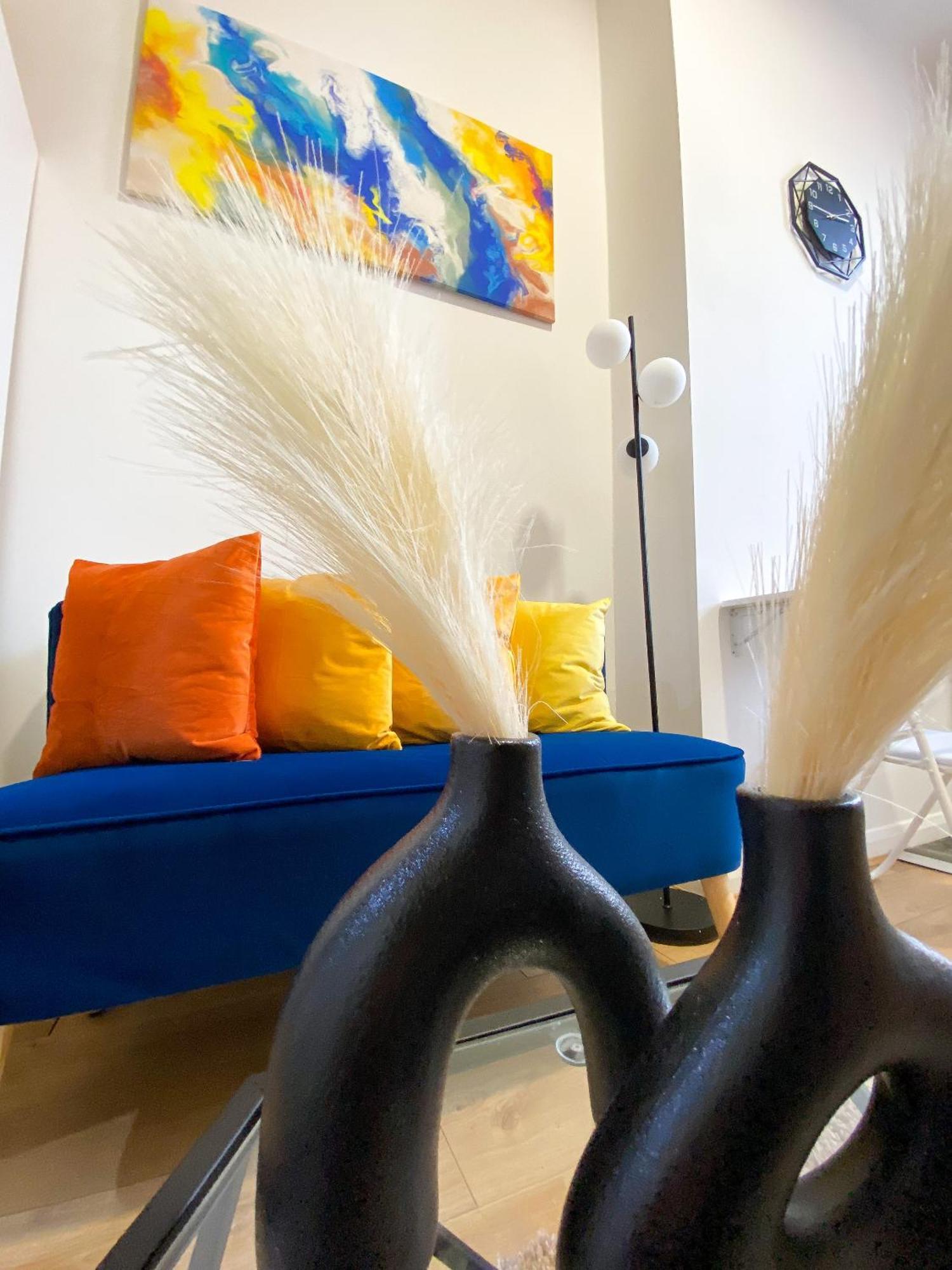 Modern Studios Queenspark Лондон Номер фото